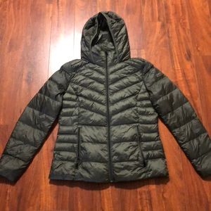 LUCKY BRAND olive green packable puffer jacket